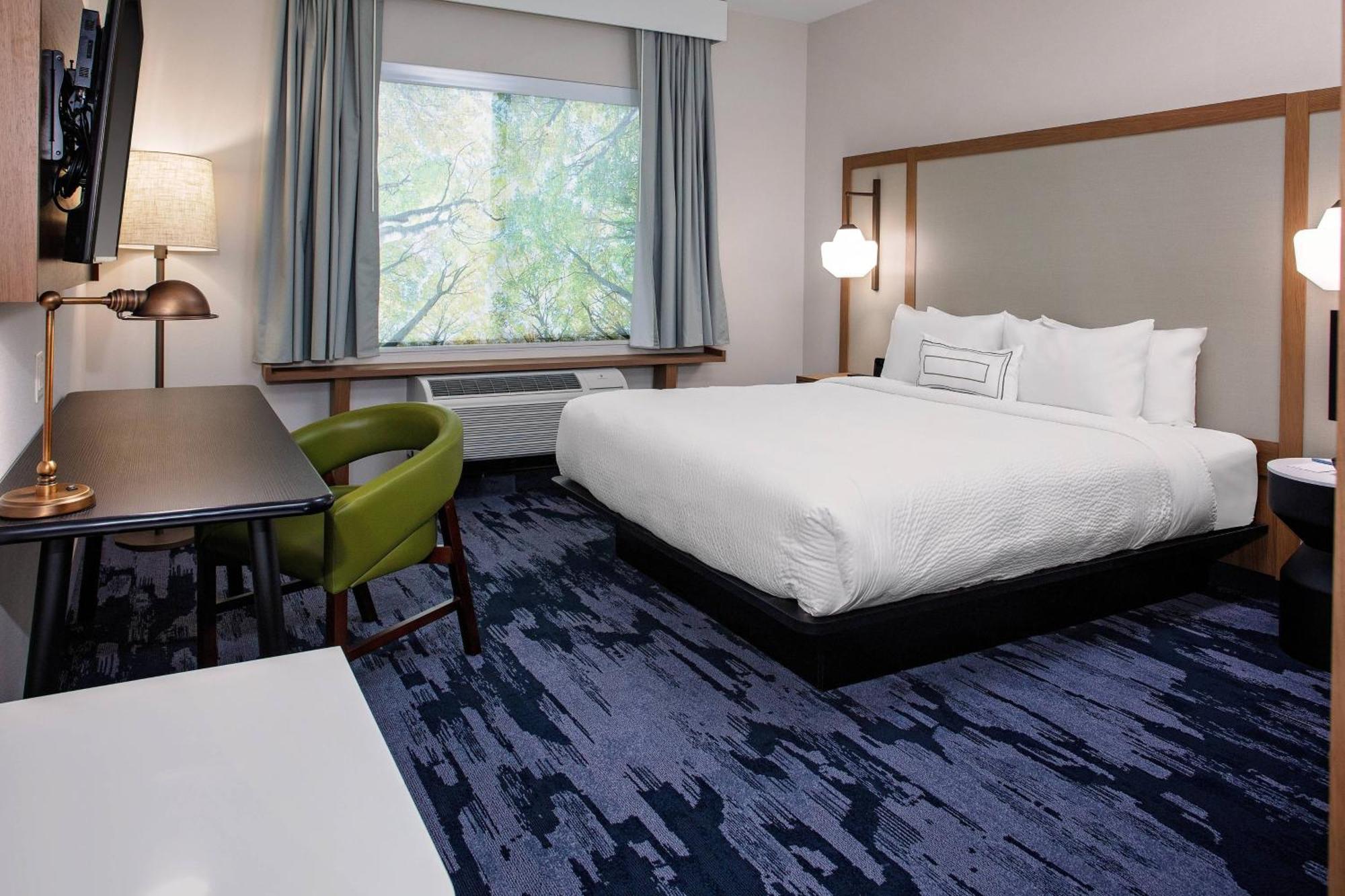 Отель Fairfield By Marriott Port Clinton Waterfront Экстерьер фото